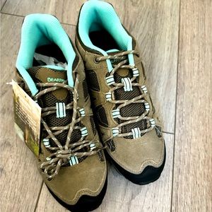 Brand new hiking boots Low cut